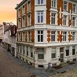 Apartment - 301