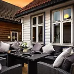 - 301 Apartment